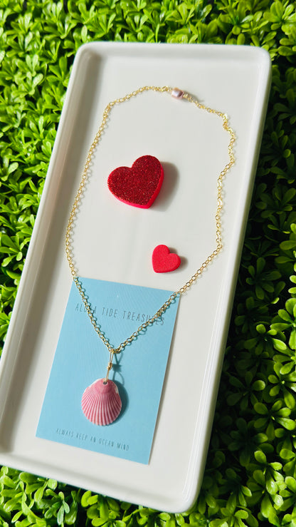 14K GF Calico Shell Necklace 16” Valentines