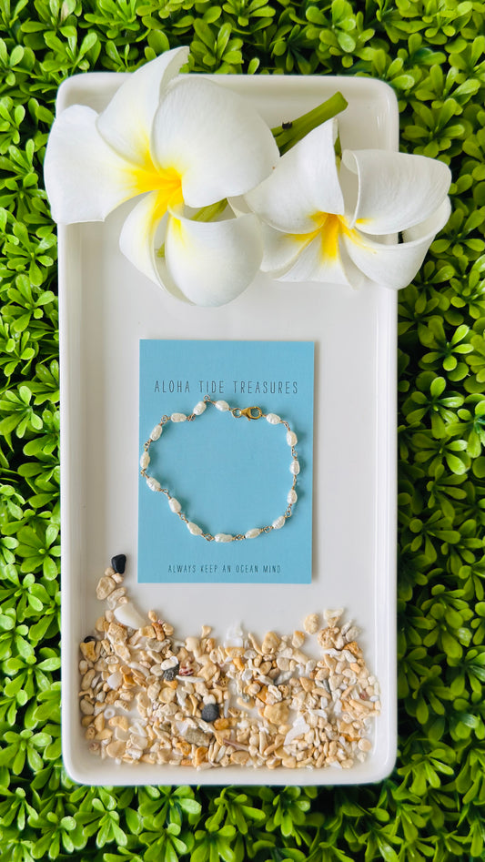 14K GF Dainty Pearl Bracelet 7”- Royalene