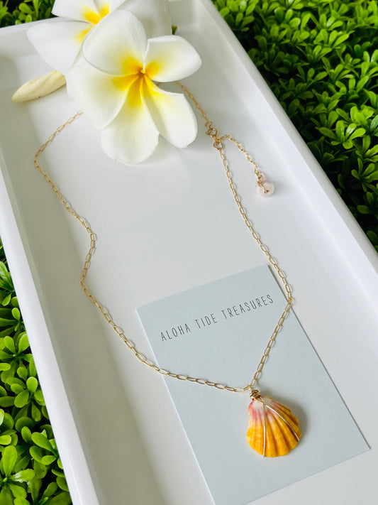 14K GF Sunrise Shell Necklace 18” - Emma
