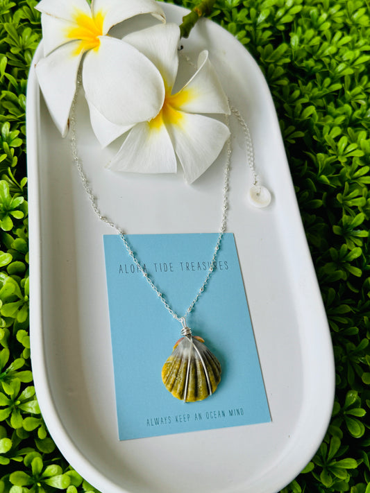 Sterling Silver Moonrise Shell Necklace 16”