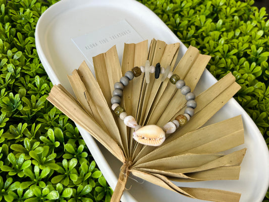 Cowrie & Sea Glass Bracelet